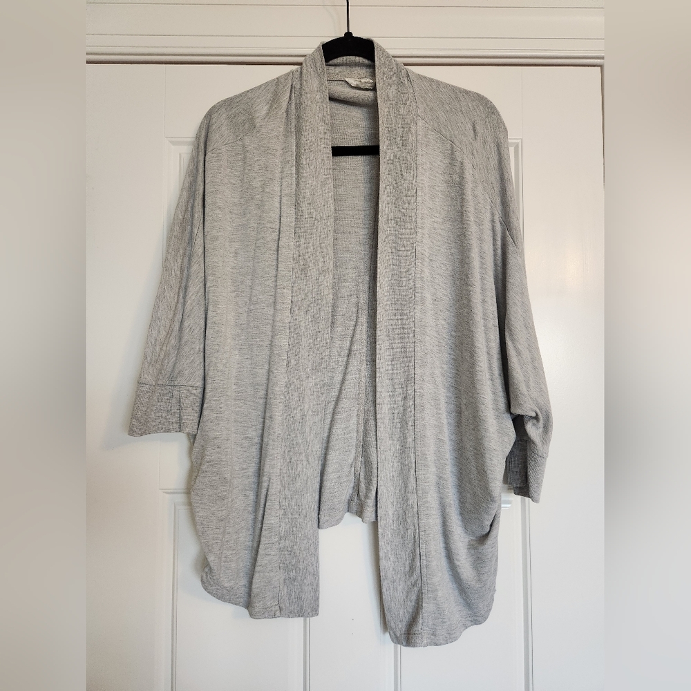 Women's Gray Open-Front Cardigan